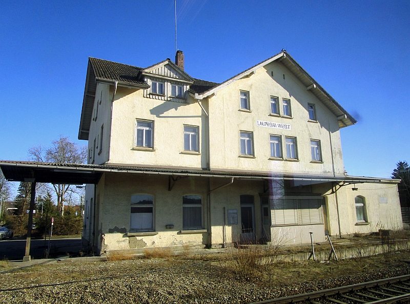Bahnhof Laupheim West