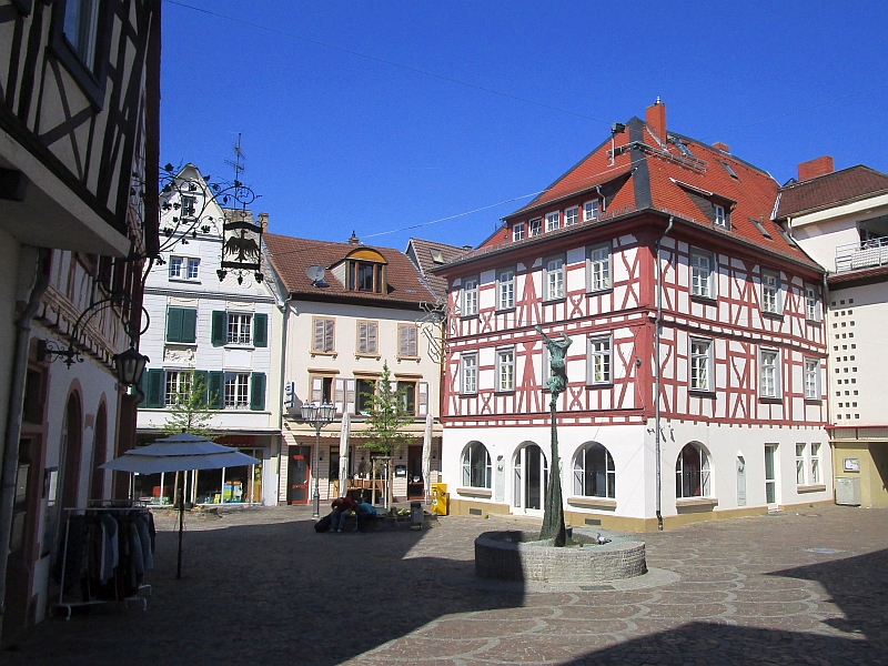 Haus zum Karpfen in der Altstadt von Alzey