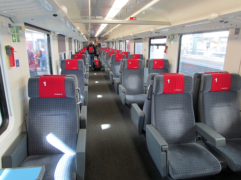 Erste Klasse im Intercitywagen der SBB