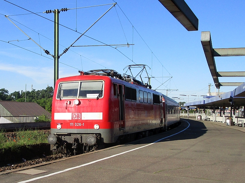 Radexpress 'Murgtäler' mit einer E-Lok der Baureihe 111