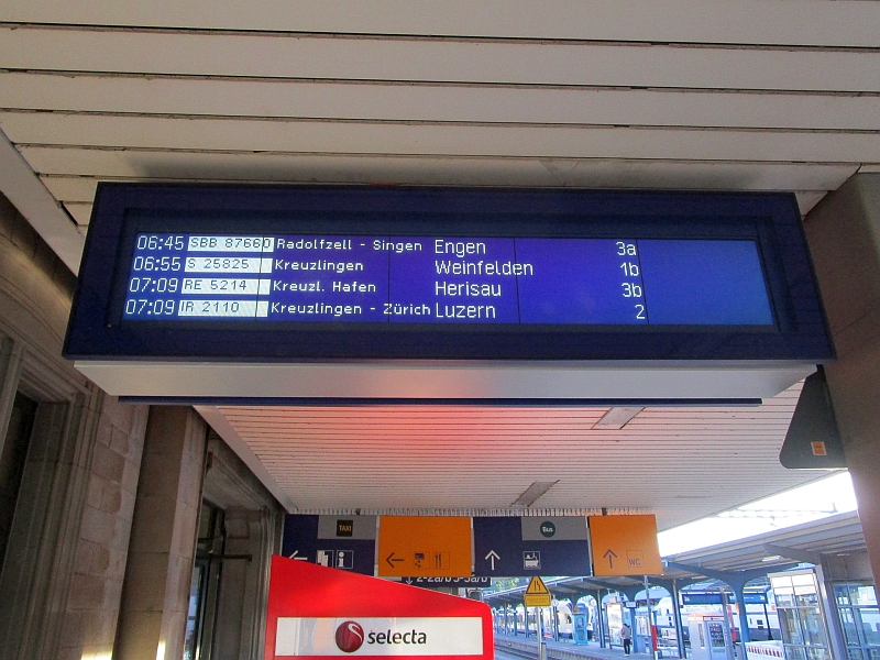 Zugzielanzeiger am Bahnhof Konstanz