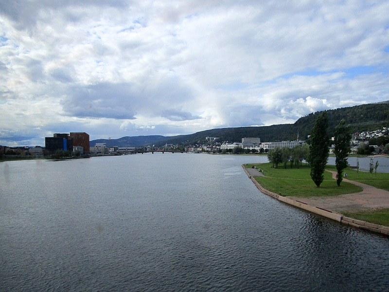 Fahrt über die Mündung der Drammenselva in den Drammensfjord