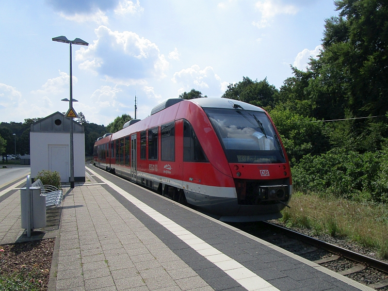 LINT-Dieseltriebzug in Kaisersesch