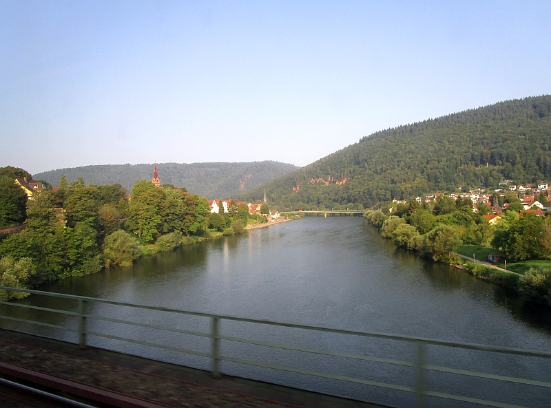 Querung des Neckars in Neckargemünd