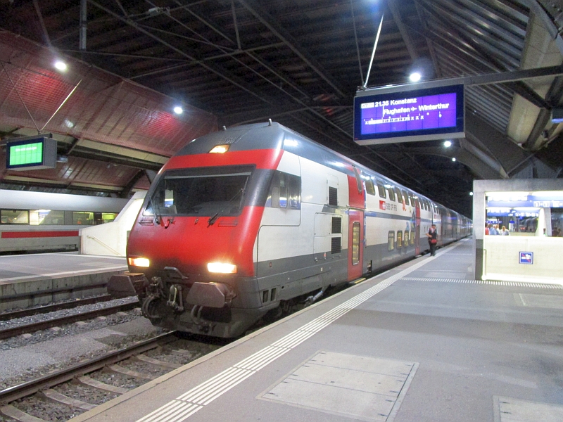 IC2000-Garnitur als InterRegio von Zürich nach Konstanz