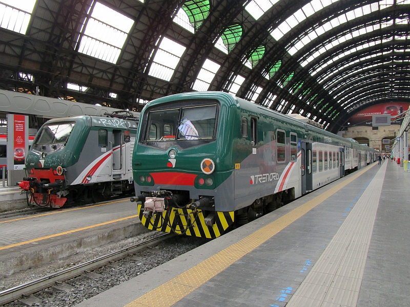 Regionalzug von Trenord zur Fahrt von Mailand nach Bergamo