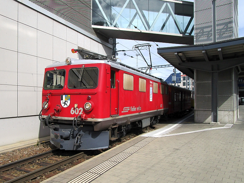 Lokomotive Nummer 602 (Baureihe RhB Ge 4/4 I) am 'Erlebniszug Rheinschlucht'
