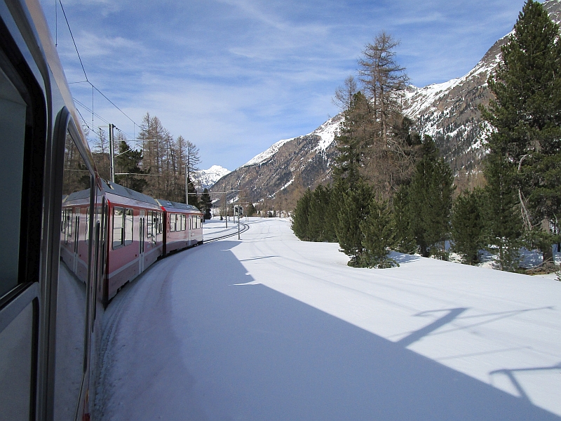 Fahrt auf der Berninabahn nach Pontresina
