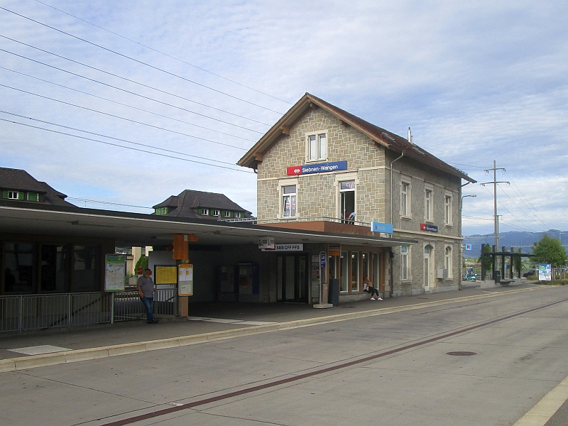 Bahnhof von Siebnen-Wangen