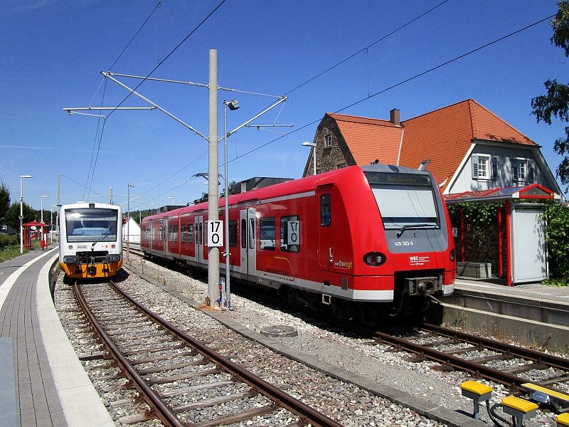 Elektrotriebzug der Baureihe 426 nach der Ankunft in Dettenhausen