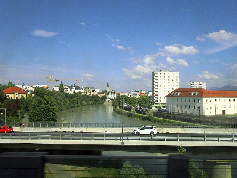 Querung der Drau in Villach