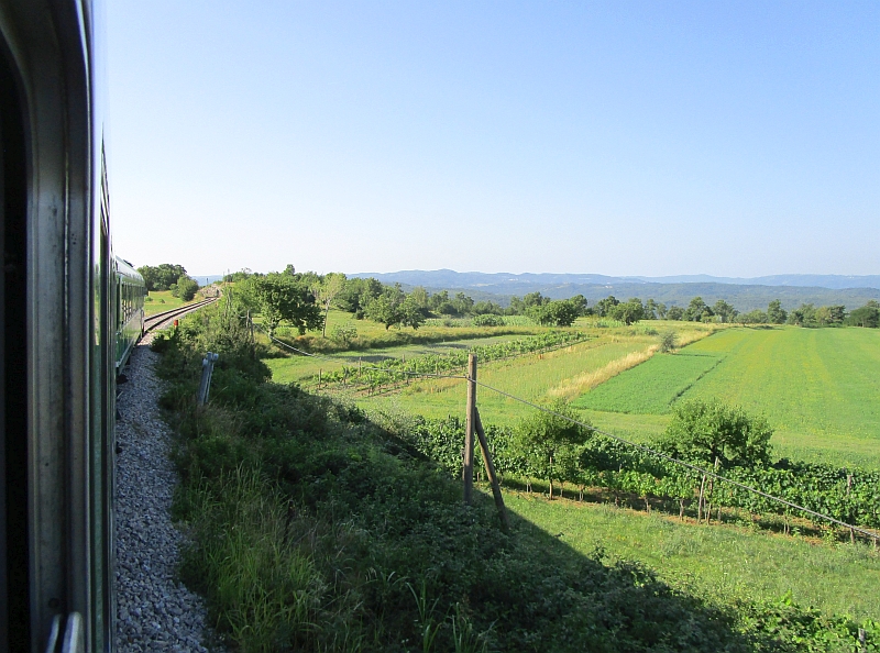 Blick aus dem Zugfenster des 'Istra'