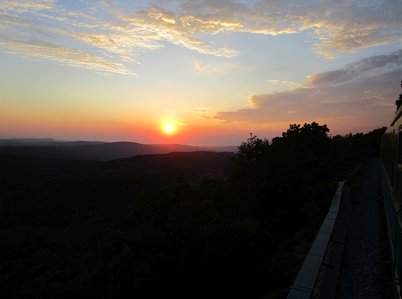 Abendstimmung über der Karstlandschaft