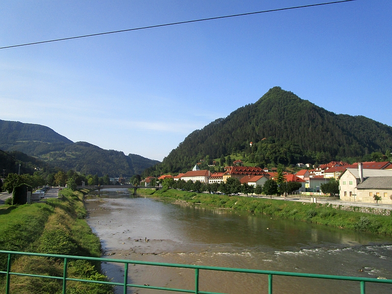 Querung der Savinja im Ort Lasko