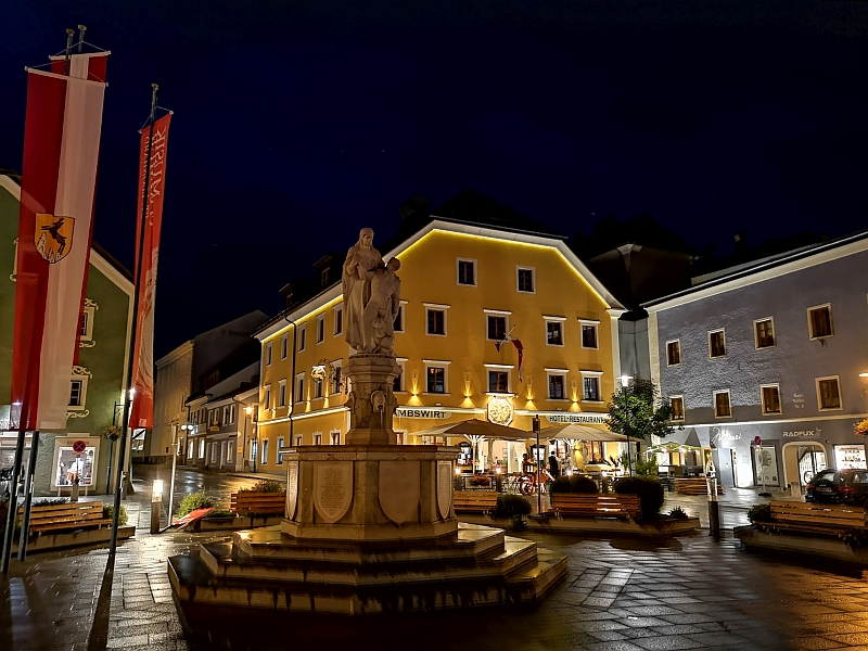 Brunnen am Marktplatz Tamsweg