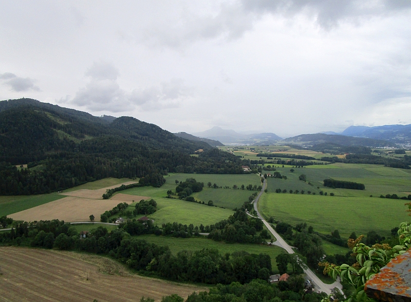 Blick von Burg Hochosterwitz nach Westen