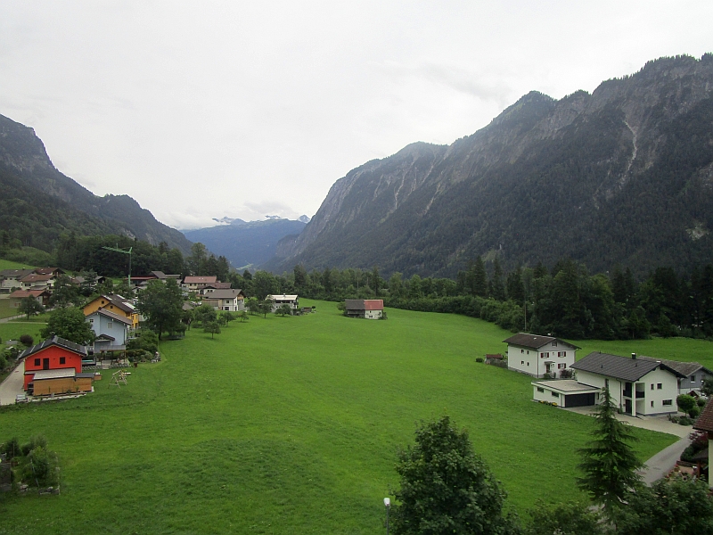 Fahrt durch das Klostertal