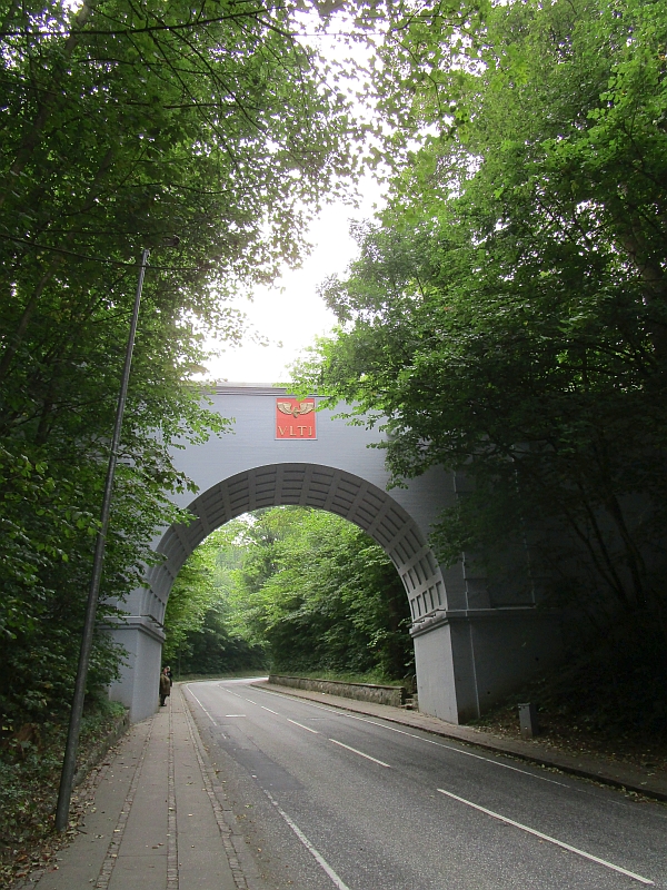 Eisenbahnbrücke über die Vesterbjerg-Straße