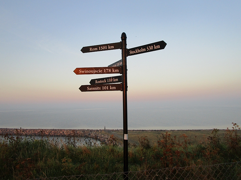 Entfernungsanzeiger am Hafen Trelleborg