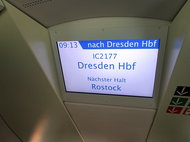 Fahrtzielanzeige im KISS-Triebzug
