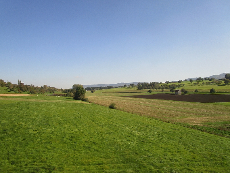 Fahrt durch die Landschaft der Zollernalb
