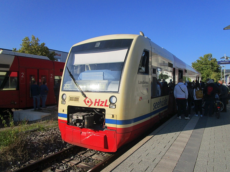 Umsteigen auf das 'seehäsle' in Stockach
