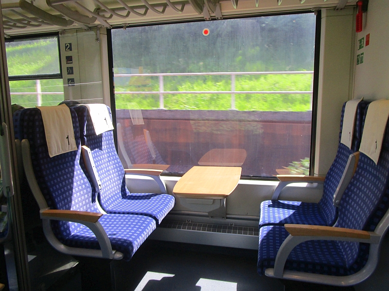 Erste Klasse im LINT-Dieseltriebwagen (Baureihe 640)