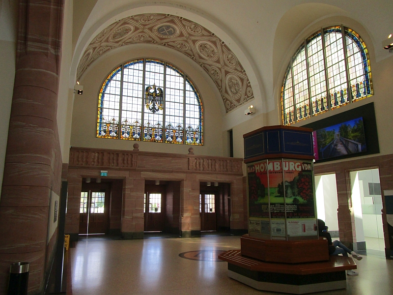 Empfangshalle Bahnhof Bad Homburg
