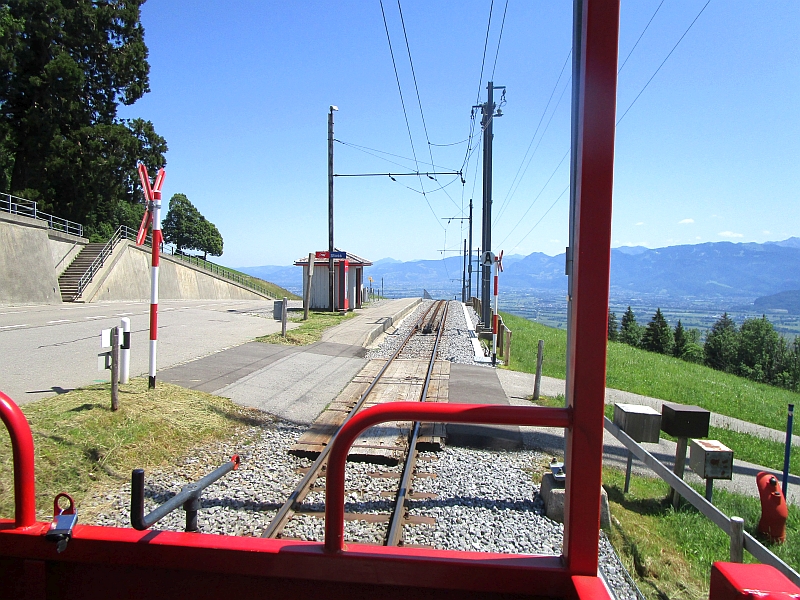 Beginn eines Zahnstangenabschnitts an der Station Stoss