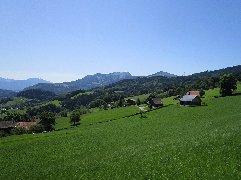 Fahrt vor der Kulisse des Alpsteins