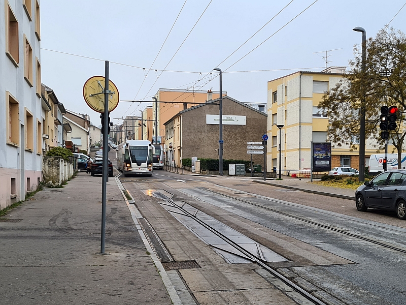 Einfädelstelle an der Haltestelle Callot