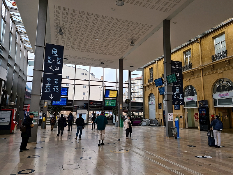Empfangshalle im Bahnhof Nancy