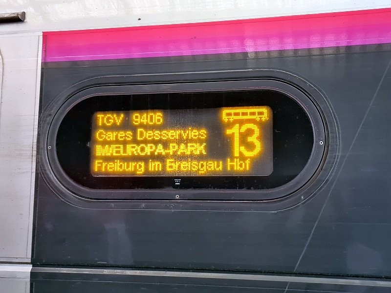 Zuglaufanzeige des TGV 9406 Bordeaux-Freiburg