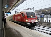 Mit Nachtzug und Railjet durchs vorweihnachtliche Österreich