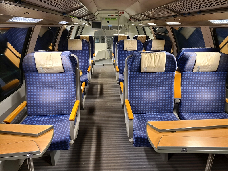 Erste Klasse im Zug der Schwarzwaldbahn